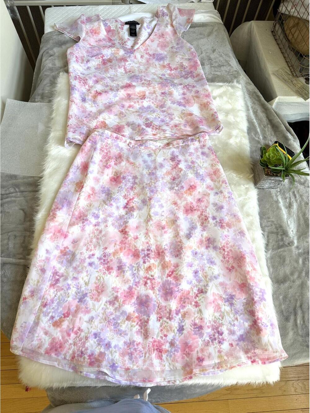Axcess Women's Floral Pastel 2-Piece Skirt Set Size M/6